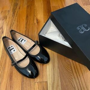 Chic Black Patent Leather Mary Jane Flats